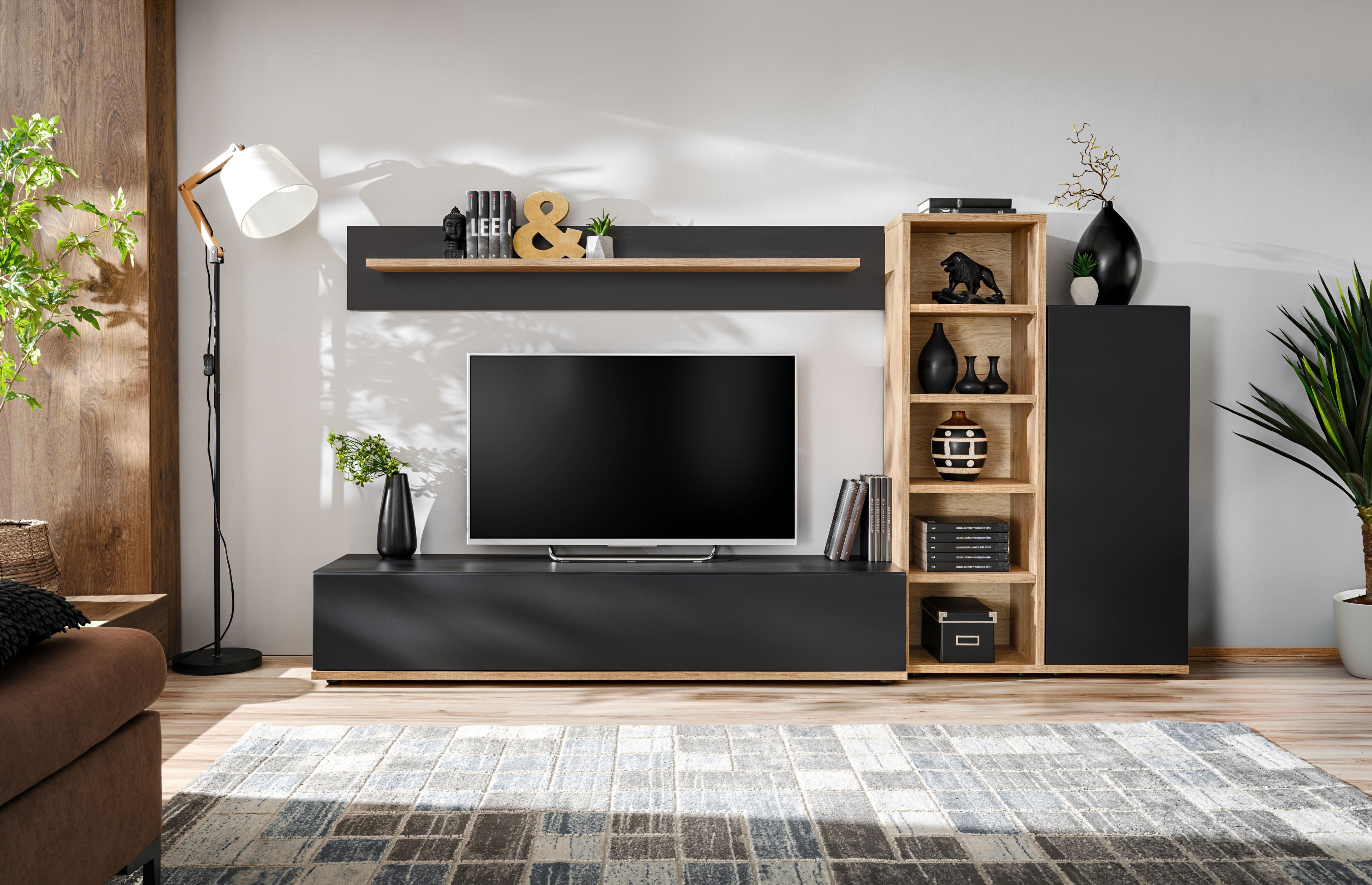 Robin III Media Wall Unit W240cm